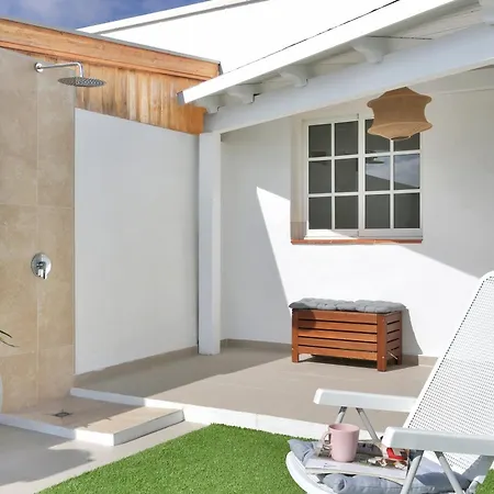 Recently Renovated, With Views, Barbecue And Outdoor Shower Apartmán *