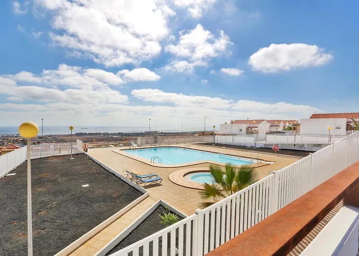 Recently Renovated, With Views, Barbecue And Outdoor Shower Caleta De Fuste