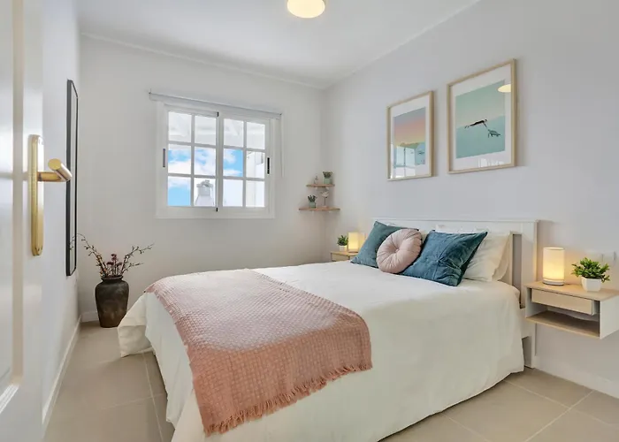 Recently Renovated, With Views, Barbecue And Outdoor Shower Apartmán *