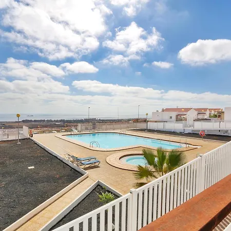 Recently Renovated, With Views, Barbecue And Outdoor Shower كاليتا ذي فوستي