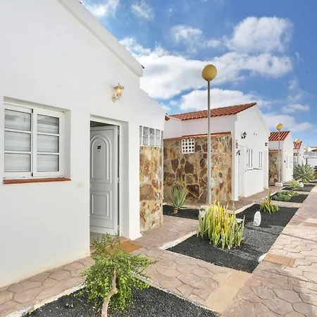 Recently Renovated, With Views, Barbecue And Outdoor Shower كاليتا ذي فوستي