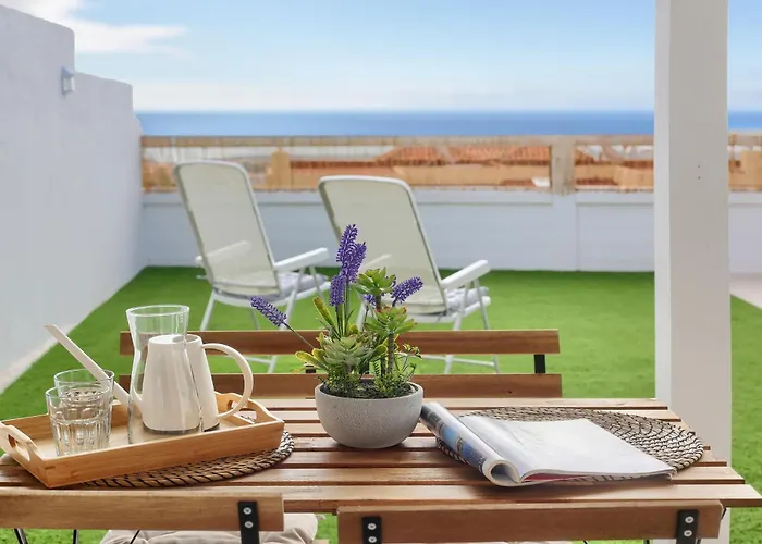 شقة Recently Renovated, With Views, Barbecue And Outdoor Shower *